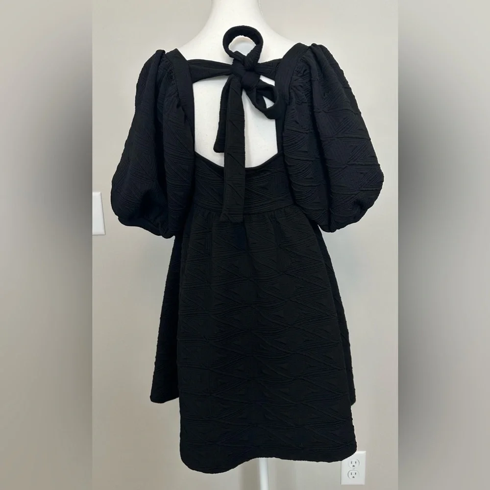 Free People Violet Mini Dress Black Textured Puff Sleeve‎ Babydoll Open Back Bow